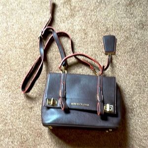 EUC Adrienne Vittadini Bag